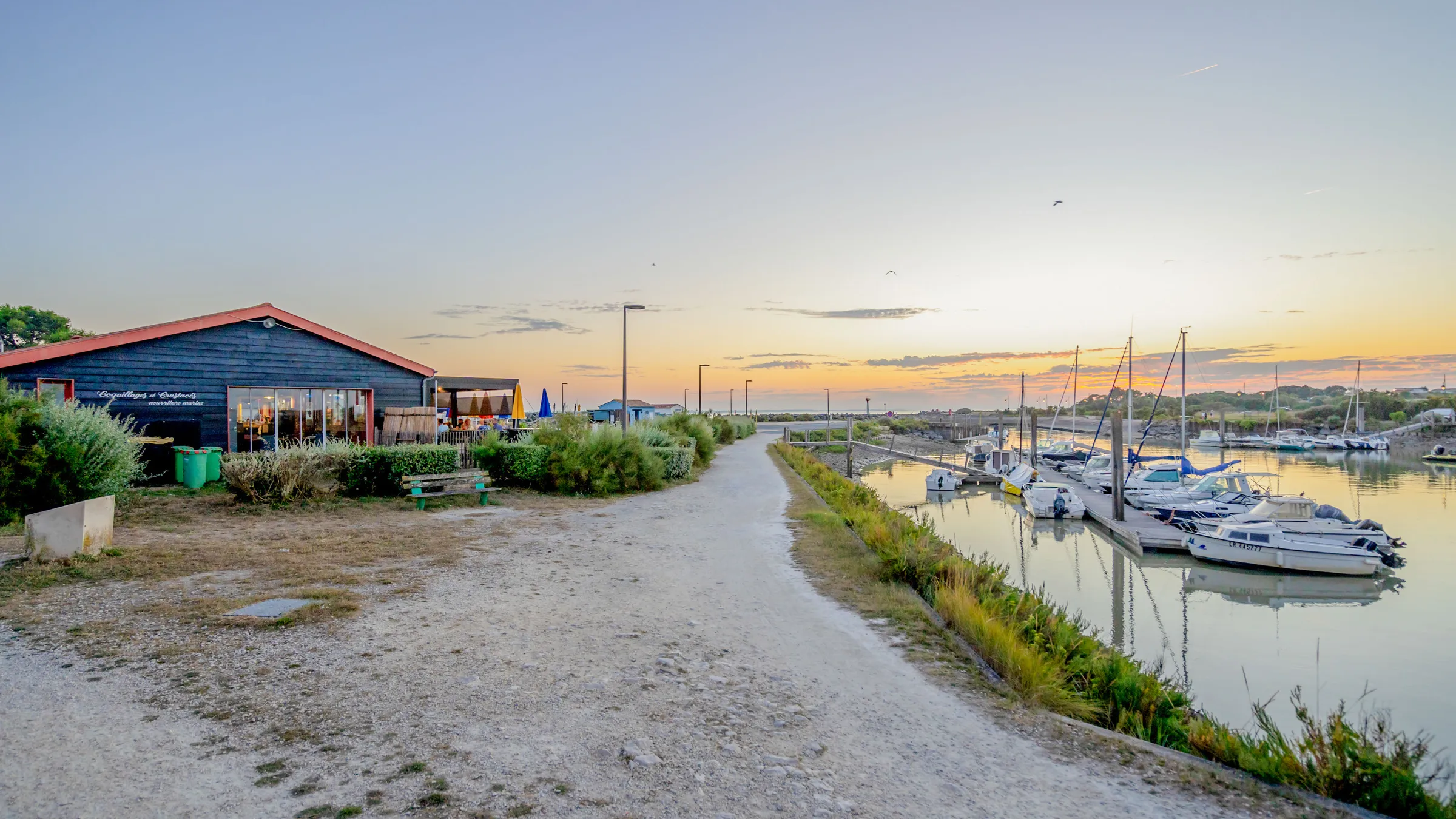 2024.08.27 camping au petit port sunset + piscine hd 7408933
